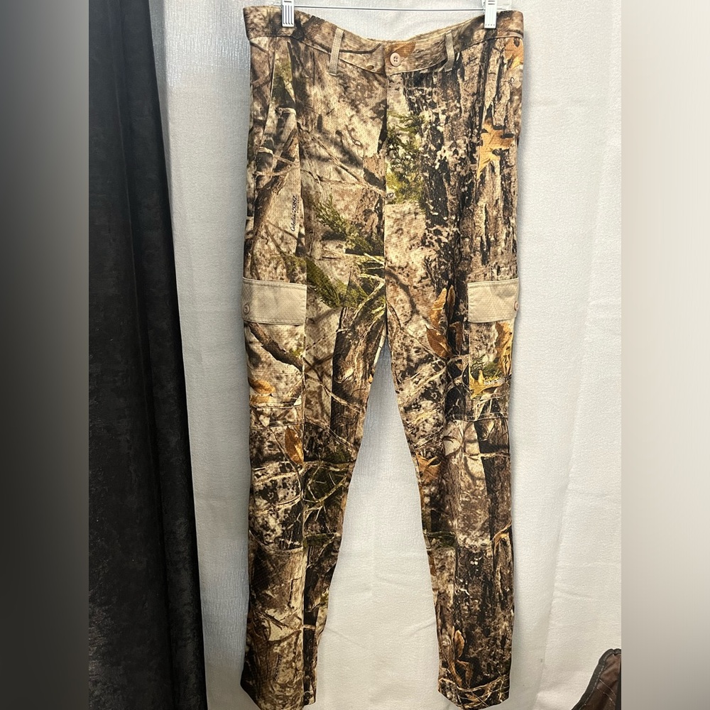 Cabelas supertec by medalist light weight camo pants